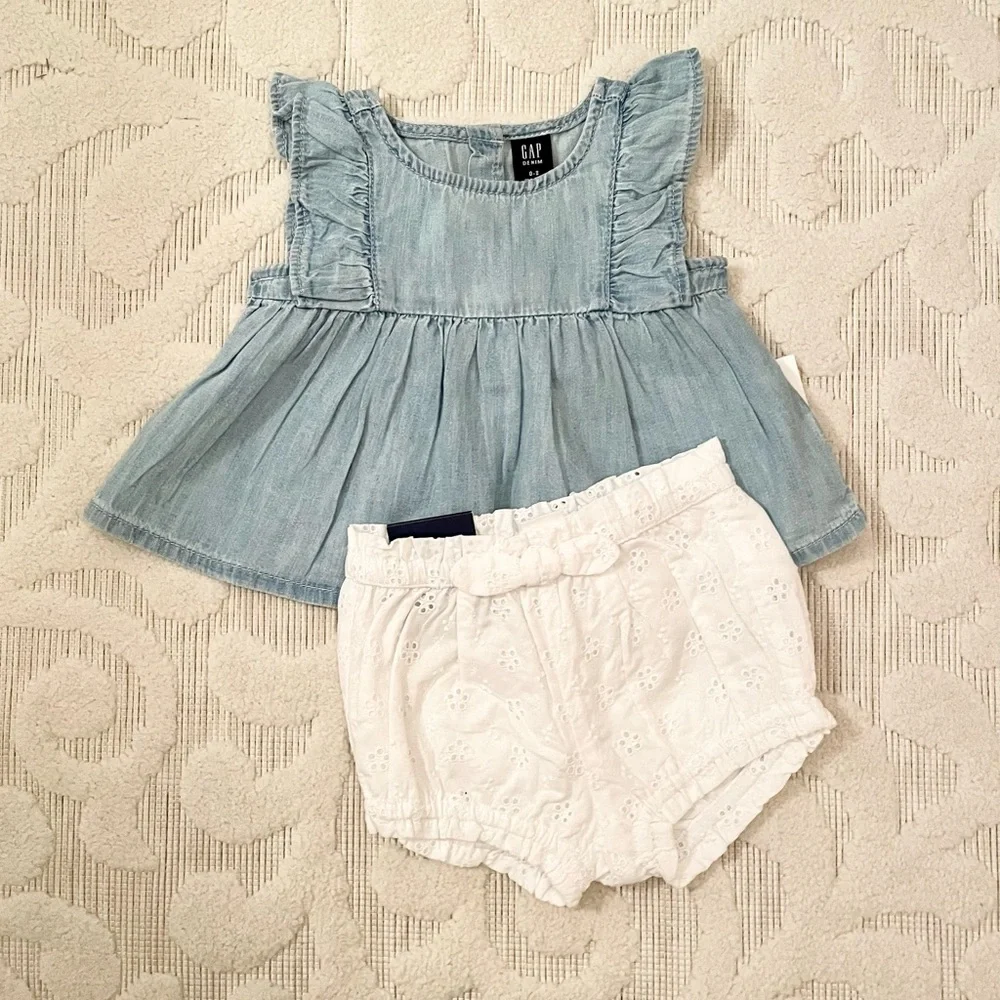 Baby Gap girl denim ruffle top and eyelet shorts outfit NWT! - Picture 1 of 4